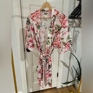 show me your mumu floral robe